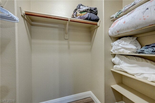 Building Photo - 268 Copper Glow Ct