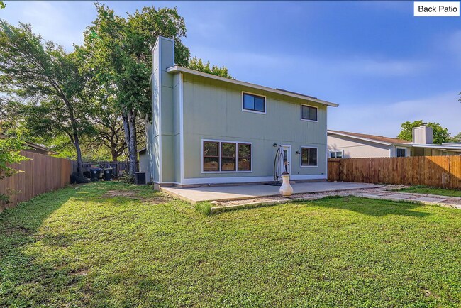 Building Photo - 11426 Bristle Oak Trail
