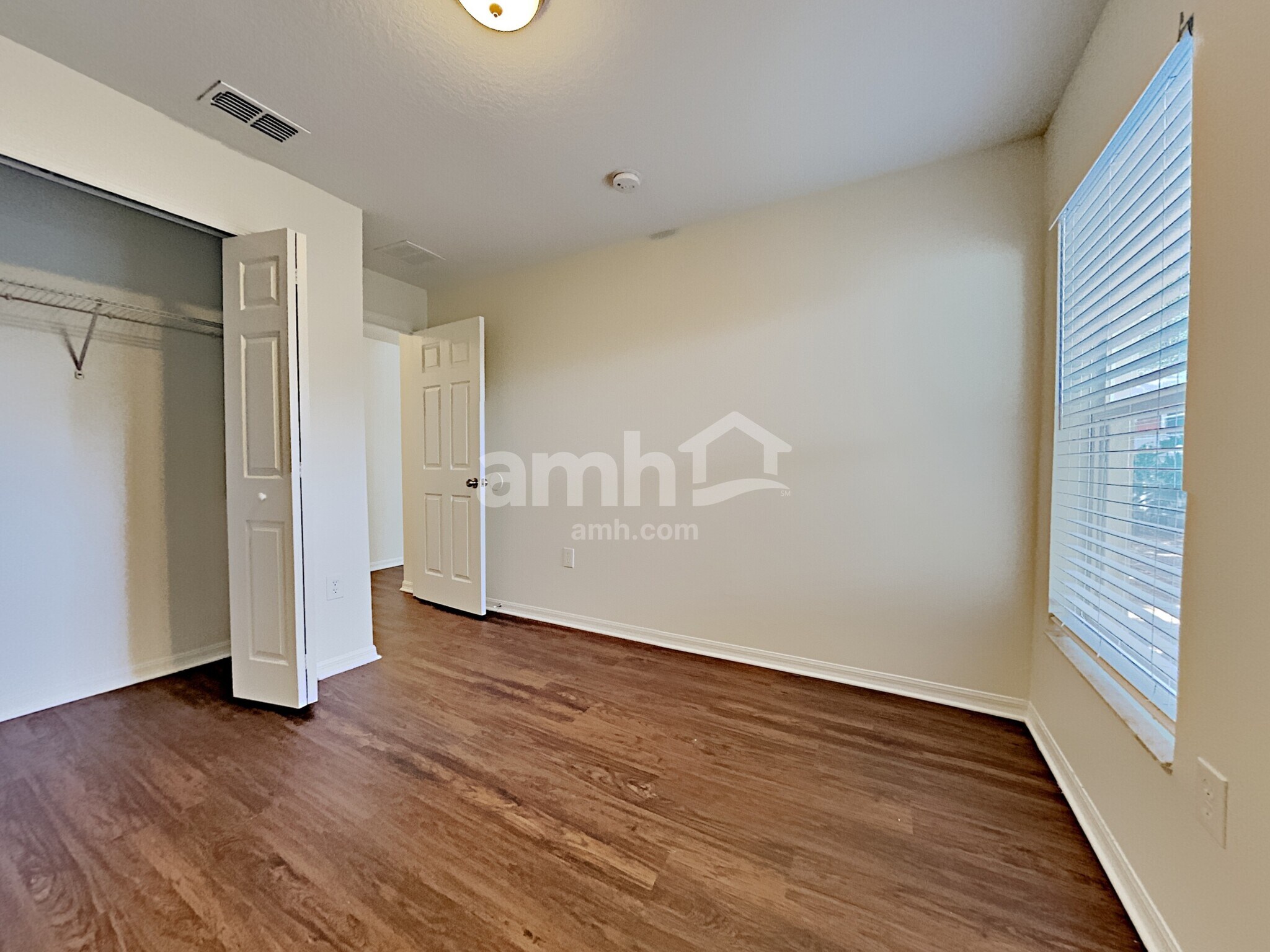 Building Photo - 16609 Rising Star Dr