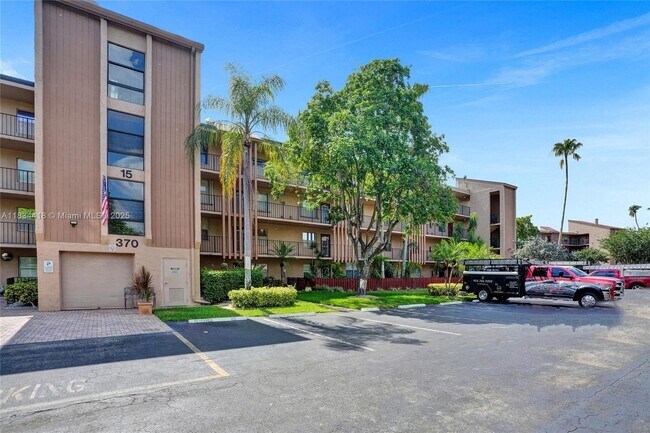 Building Photo - 370 NW 76th Ave