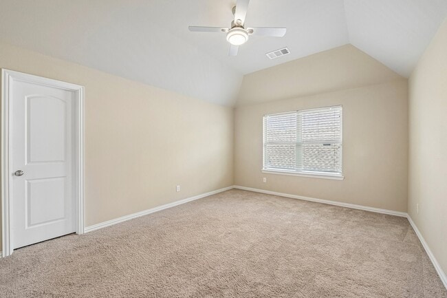 Building Photo - 2676 McPherson Ln