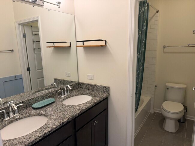 Building Photo - 463 Timber Trail Ct