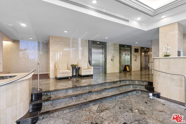 Building Photo - 2160 Century Park E