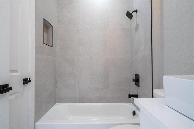 Building Photo - 49 Santa Fe St