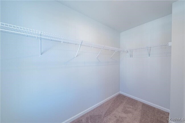 Building Photo - 633 Rivanna Hl Rd