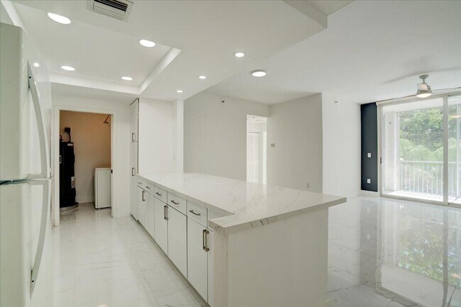 Building Photo - 9805 NW 52nd St