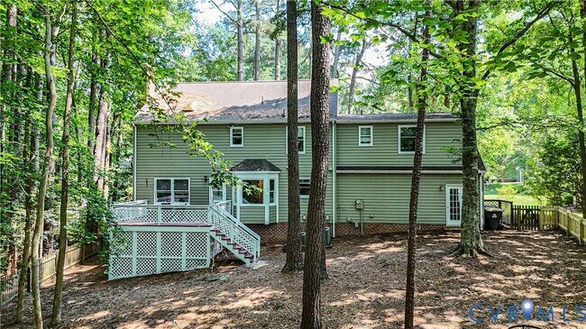Building Photo - 107 Oak Ridge Ct