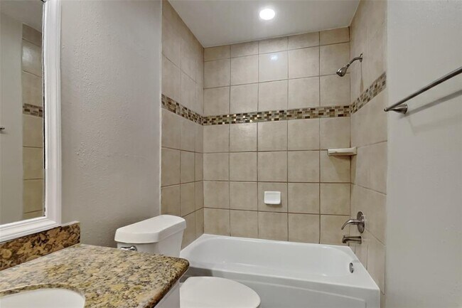 Building Photo - 4826 Pecan Grove Dr