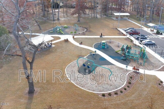 Building Photo - 404 Rolling Pasture Way