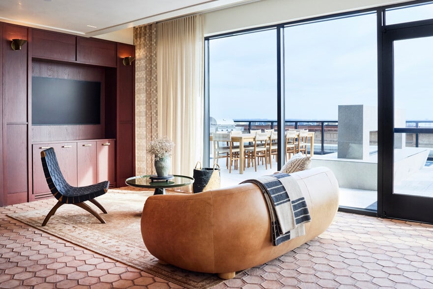 Building Photo - 2601 14th St NW