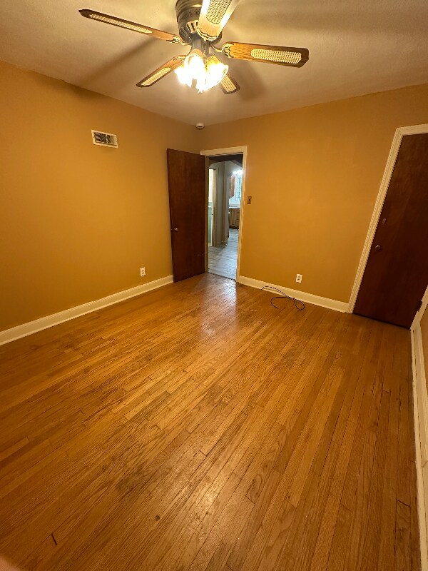 Building Photo - 1652 Grape Ave