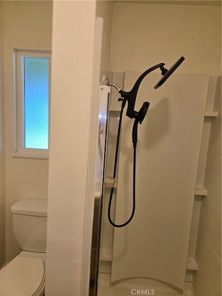 Building Photo - 6787 Emerson Dr