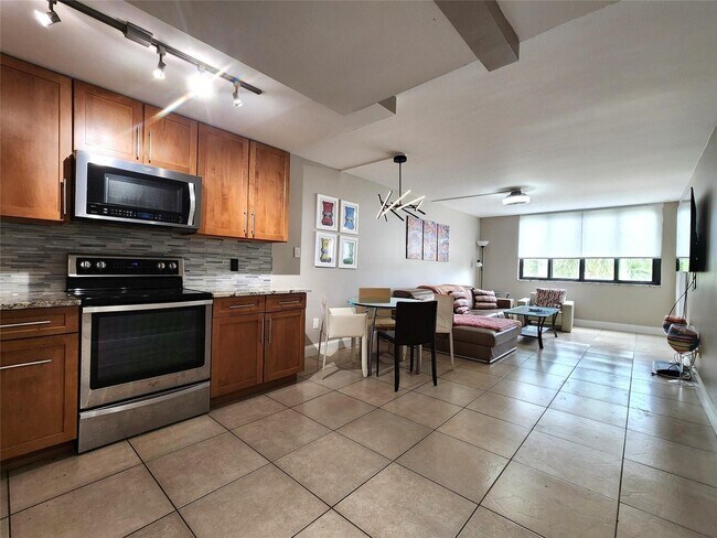 Building Photo - 755 Dotterel Rd