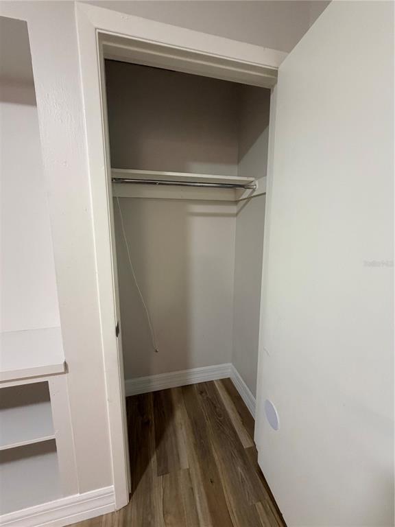 Building Photo - 316 W Howry Ave