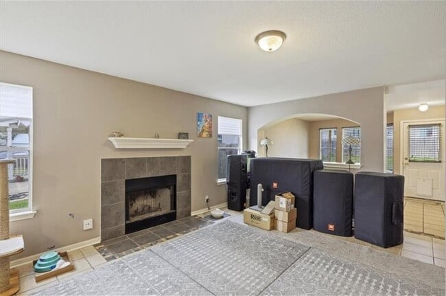 Building Photo - 15305 Mimebark Way