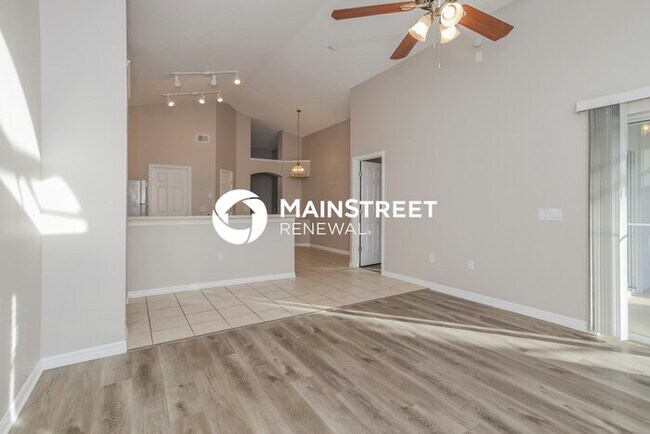Building Photo - 4 Bedroom Pet-Friendly Home in Kissimmee, ...