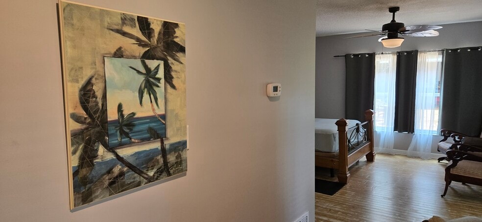 Building Photo - 6542 Sherry Ln