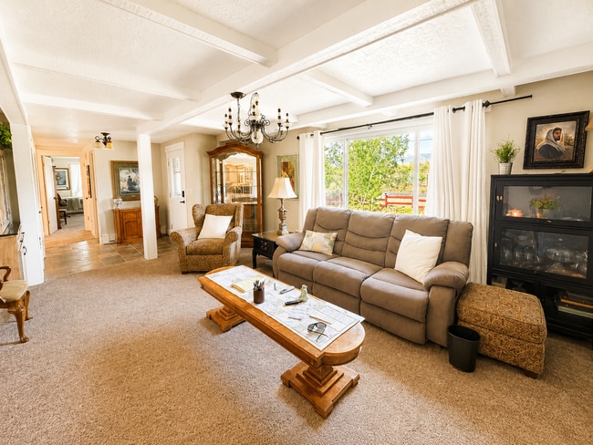 Building Photo - Caretaker Rental Opportunity – Fully Furnished Home in Historic Spring City