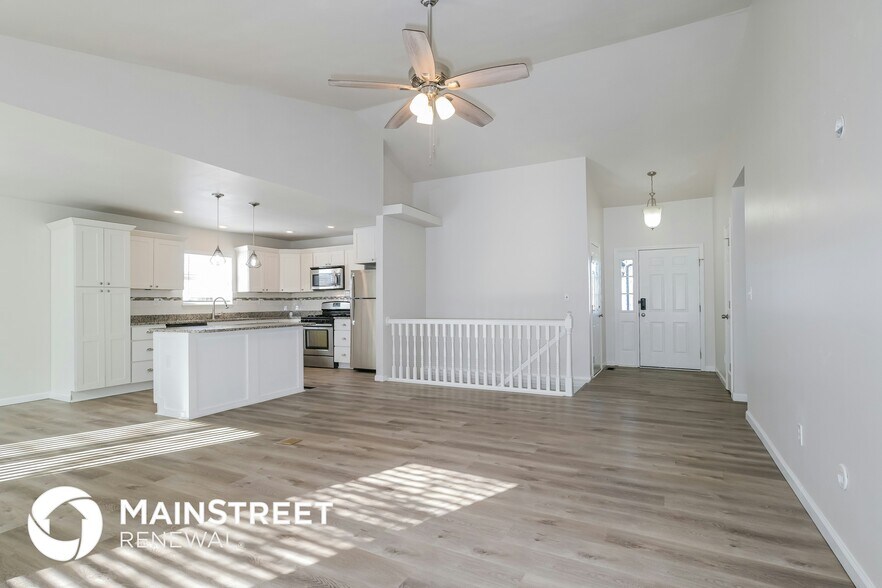 Building Photo - 503 W Northview Ct