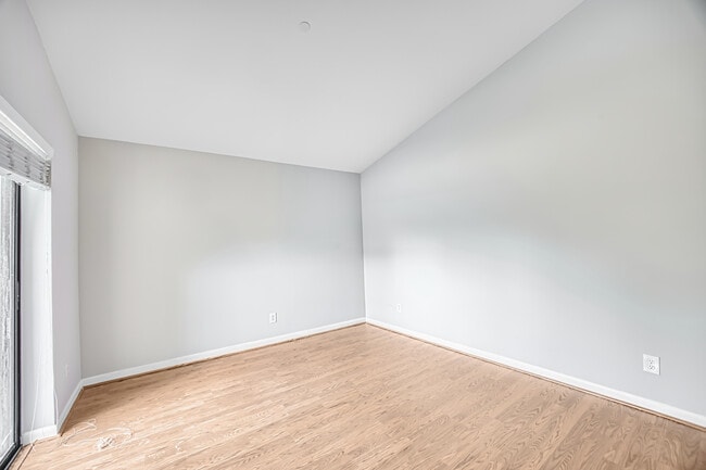 Building Photo - 17455 Overhill Dr