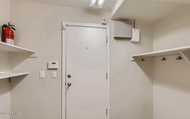 Building Photo - 4750 E Preserve Way