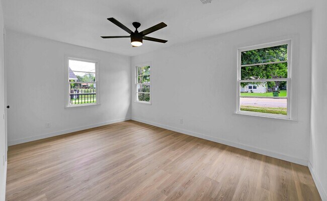 Building Photo - Newly Renovated 3 Bed, 2 Bath Home in Waco