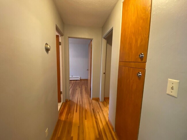 Building Photo - Charming 3-Bed, 2-Bath Home in North Fargo