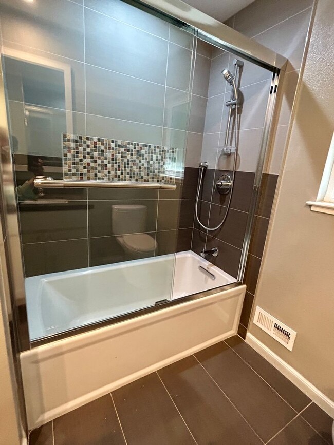 Building Photo - Modern Oasis with Pool and prime Almaden L...