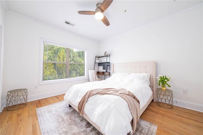 Building Photo - 1572 Mosaic Way
