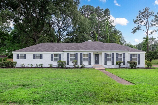 Primary Photo - Recently renovated home in Whitehaven