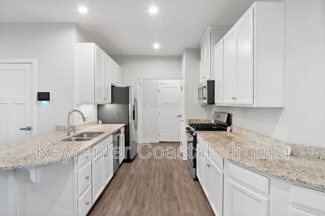 Building Photo - 153 Kenny Ln