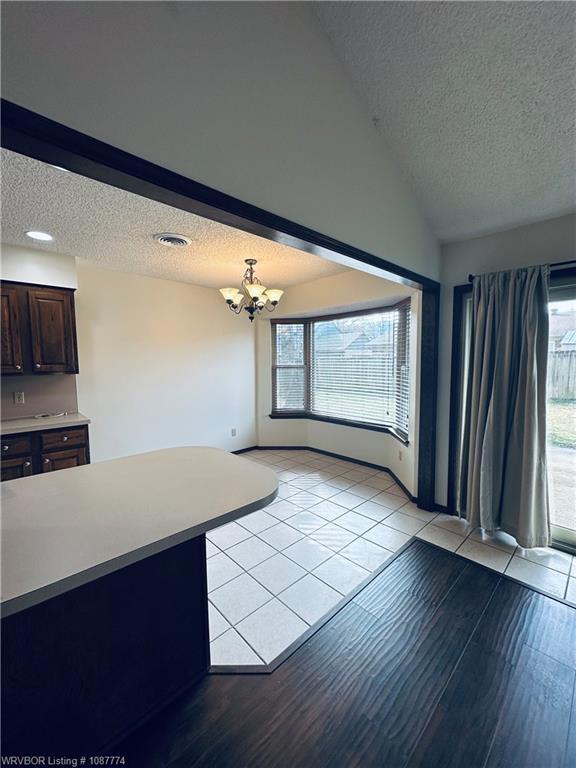 Building Photo - 3406 Erin Oaks Ct