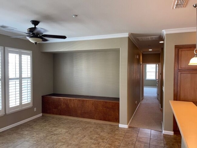 Building Photo - Mountain House 2 Bedroom 2 Bath Townhome