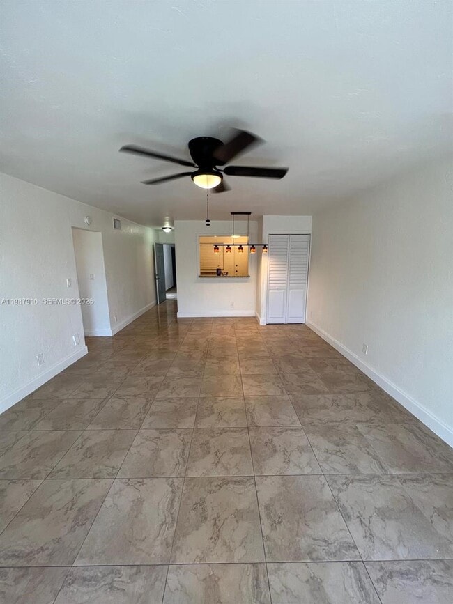 Building Photo - 1939 Jefferson St