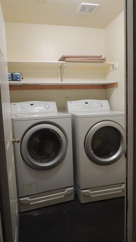 Building Photo - 2521 Coffey Dr