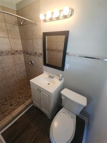Building Photo - 4405 Wedgmont Cir S