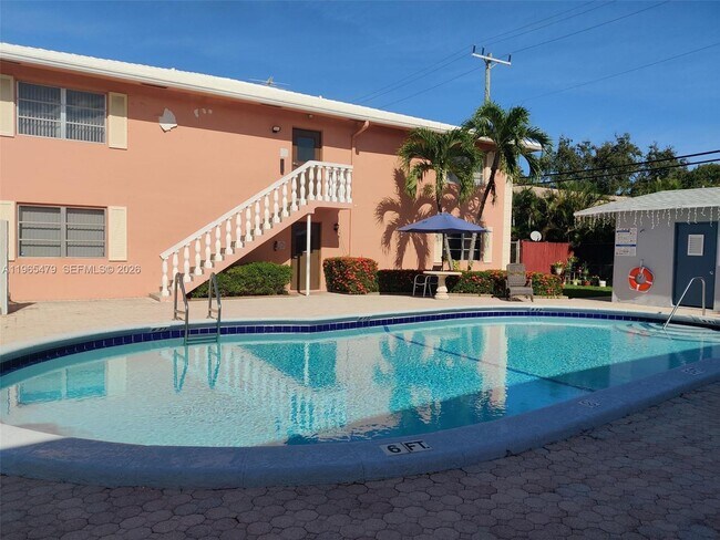 Building Photo - 5950 NE 18th Ave