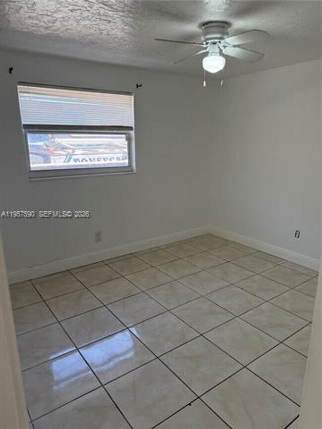 Building Photo - 2287 NW 33rd St