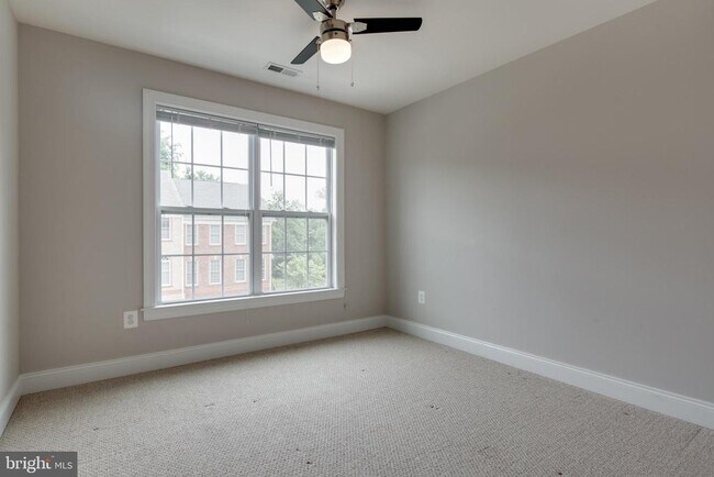 Building Photo - 2247 Brimstone Pl