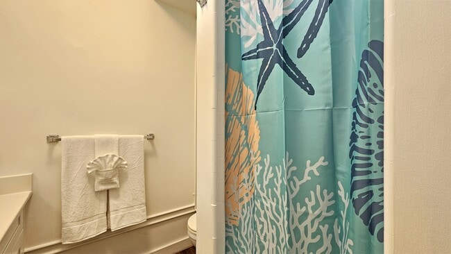 Building Photo - 432 Nmhana St