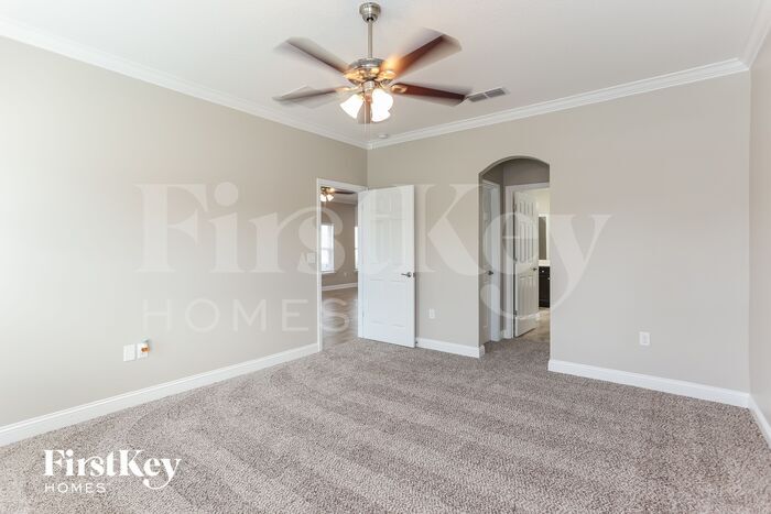Building Photo - 97329 Harbor Concourse Cir