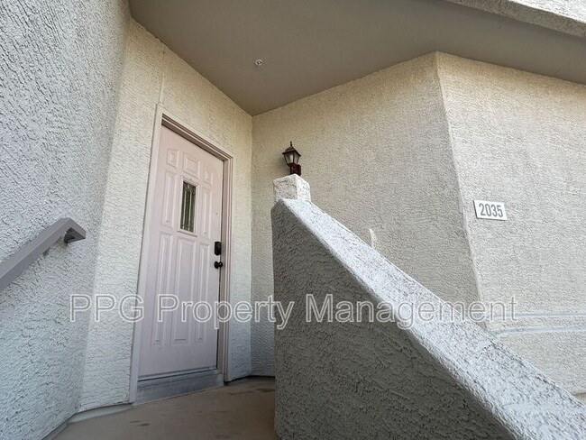 Building Photo - 9555 E Raintree Dr