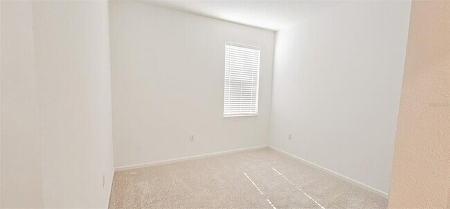 Building Photo - 2043 Firethorn Lp