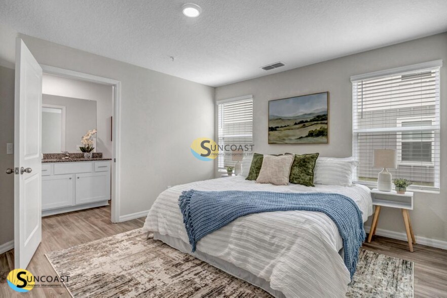 Building Photo - 9580 Hood Rd