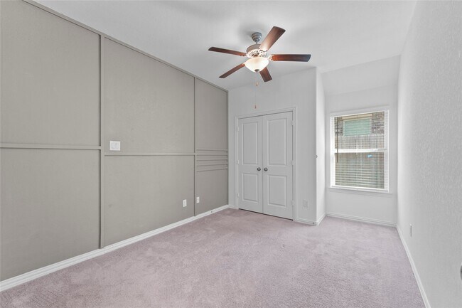 Building Photo - 8847 Morning Glow Dr