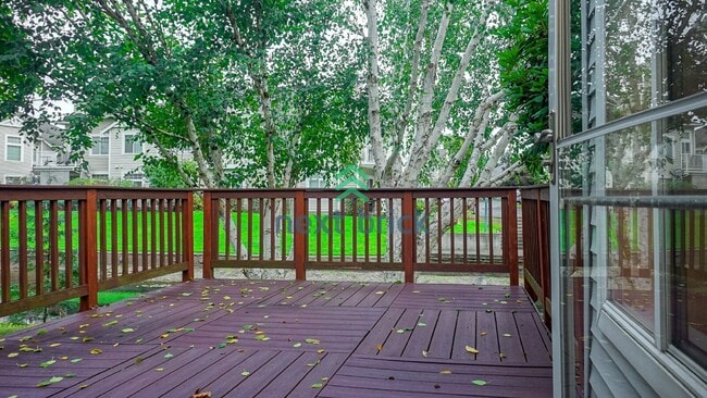 Building Photo - 3 Bed 2.5 Bath Townhouse Available for Rent!