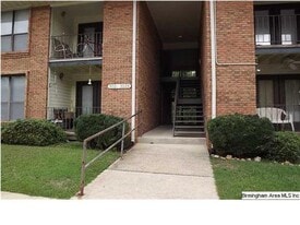 Building Photo - 3029 Chase Ln