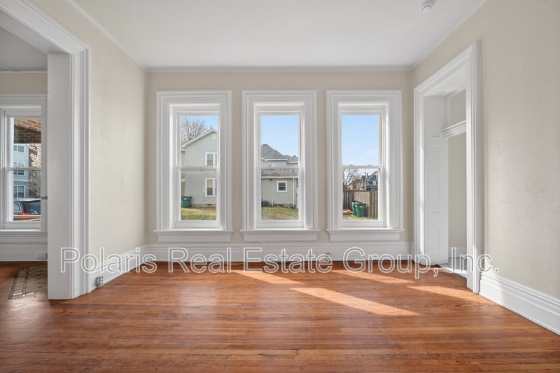 Building Photo - 404 N Lebanon St