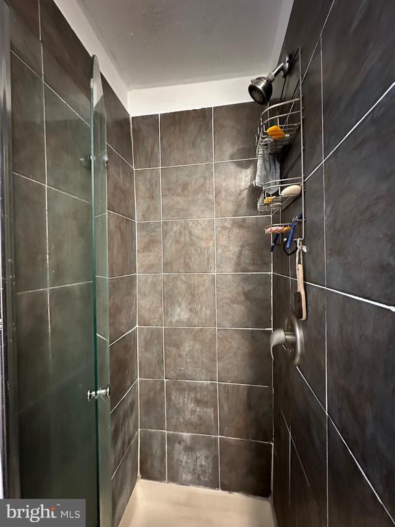 Building Photo - 1710 N Bouvier St