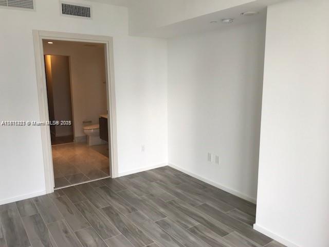 Building Photo - 801 S Miami Ave